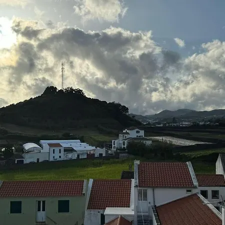 Beachfront Amazing Location - 19th Hole * Ponta Delgada