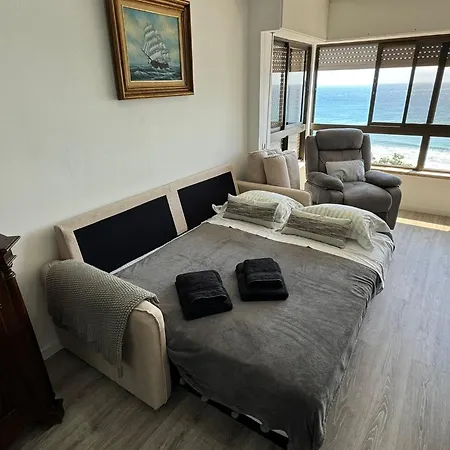 Beachfront Amazing Location - 19th Hole Apartament