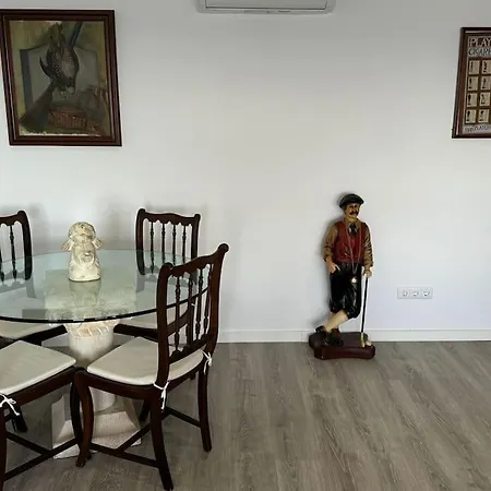 Beachfront Amazing Location - 19th Hole 公寓